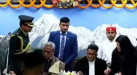 सिक्किम हाईकोर्ट के नए मुख्य न्यायाधीश बने जस्टिस ए मुहम्मद मुस्ताक, राज्यपाल ने दिलाई शपथ