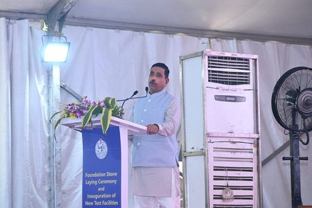 उपभोक्ता संरक्षण और व्यापार में सुगमता के लिए मजबूत परीक्षण अवसंरचना अत्यंत महत्वपूर्ण है: प्रल्हाद जोशी