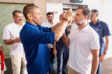 राहुल गांधी के इंदौर पहुंचने पर सीएम यादव ने शिक्षा के मामले में कांग्रेस पर निशाना साधा
