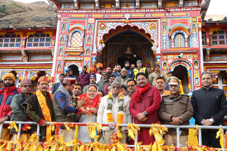 उत्तराखंड के नवनियुक्त राज्यपाल डॉ. ढाल सिंह बिसेन ने किए बद्री विशाल के दर्शन