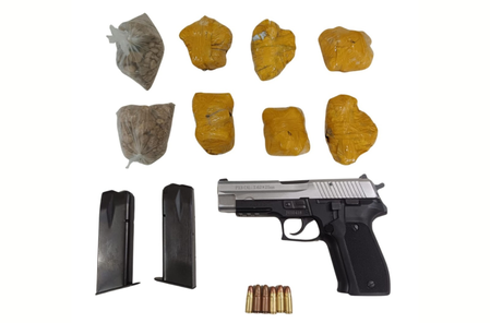 बटाला में क्रॉस-बॉर्डर ड्रग और हथियार रैकेट का भंडाफोड़, 2 आरोपी गिरफ्तार