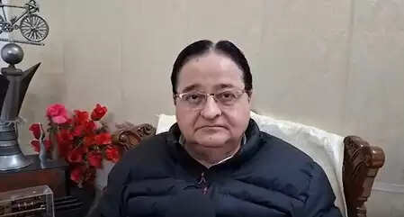 'पुलिस पर एफआईआर को चुनौती देना अपराधियों को बचाने जैसा', संभल मामले पर बोले सपा नेता एसटी हसन