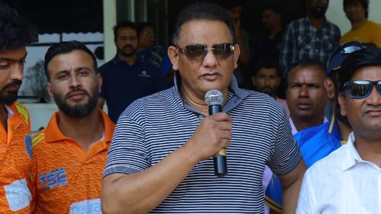 अफसोस होता है मैंने भारत से क्रिकेट खेला, अब मोहम्मद अजहरुद्दीन की मदद को आगे आयेगी BCCI?