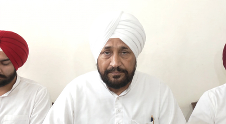 पंजाब: अवैध माइनिंग पर सियासत तेज, पूर्व सीएम चन्नी ने मान सरकार को बताया माइनिंग माफिया