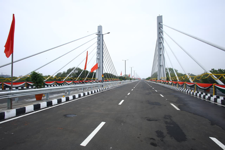गुजरात को मिला पहला शहरी केबल-स्टेड फ्लाईओवर, अहमदाबाद-गांधीनगर कॉरिडोर पर ट्रैफिक होगा आसान
