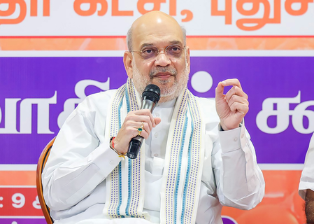 'वंदे मातरम' विवाद पर अमित शाह का गंभीर आरोप, 'कांग्रेस विभाजन के बीज बोने वाली ऐतिहासिक भूल दोहरा रही'