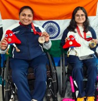 एशियन पैरा गेम्स: भारत का खाता खुला, मोना अग्रवाल ने गोल्ड और अवनि लेखरा ने जीता सिल्वर