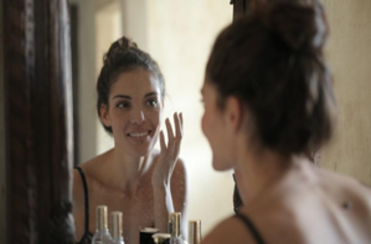 गर्मी में सुबह के समय करें इन चीजों का इस्तेमाल, चेहरे पर आएगा निखार