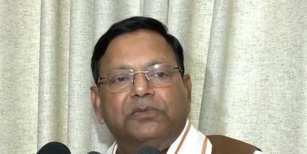 सपा चाहे हर गांव के लिए घोषणापत्र लाए, 2027 में एनडीए ही लगाएगा हैट्रिक : भाजपा
