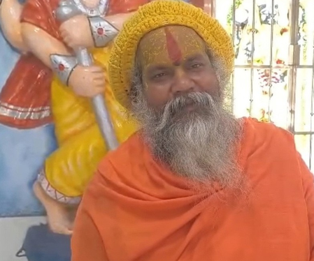 पीएम मोदी का कार्यकाल निर्णायक और समर्पित नेतृत्व का प्रतीक: महंत भक्ति चरण दास महाराज