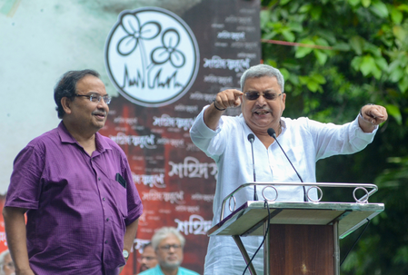 टीएमसी सांसद कल्याण बनर्जी का आरोप, 'कालीघाट सूत्र' पार्टी को बर्बाद करेंगे