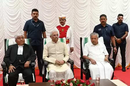 केरल हाईकोर्ट को मिला नया मुख्य न्यायाधीश, जस्टिस सौमेन सेन ने ली शपथ