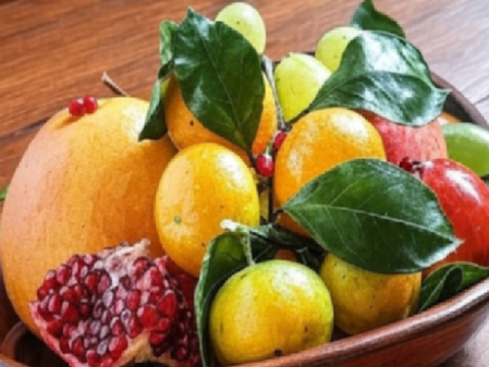 कभी भी खा लेते हैं फल? आयुर्वेद से जानें खाने के सही नियम