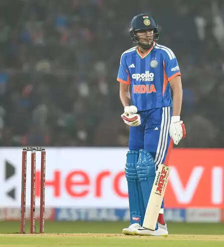 शुभमन गिल टी20 विश्व कप 2026 से क्यों हुए बाहर? ये रही बड़ी वजह