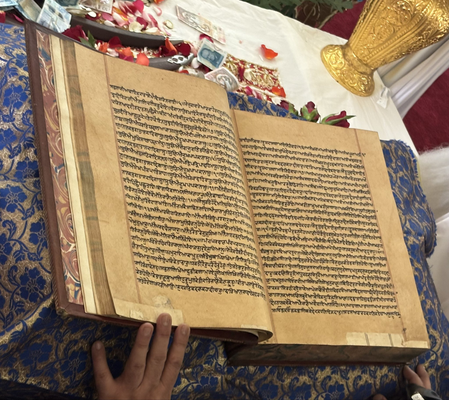 300 साल पुरानी श्री गुरु ग्रंथ साहिब की पांडुलिपि के दर्शन की तैयारी, स्कॉटलैंड में हुई अहम बैठक
