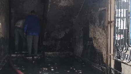 दिल्ली के शाहदरा में बिजली के सामान के गोदाम में लगी आग, कोई भी हताहत नहीं