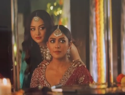 मृणाल ठाकुर के जन्मदिन पर संदीपा धर ने किया विश, लिखा- तुम्हारा आने वाला साल खुशियों से भरा हो