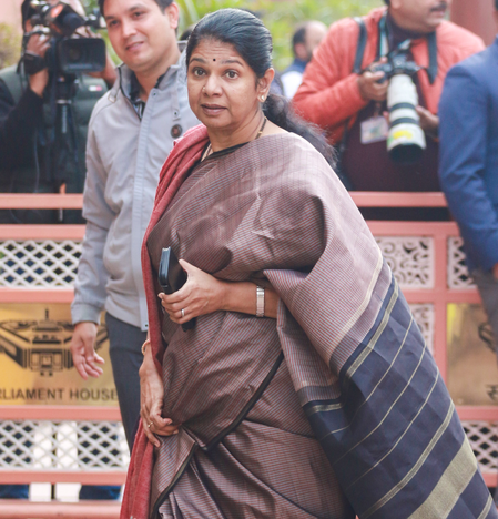 डीएमके परिसीमन पर अपने रुख को लेकर अडिग, कनिमोझी ने मेकेदातु मुद्दे पर तमिलनाडु सीएम पर बढ़ाया दबाव