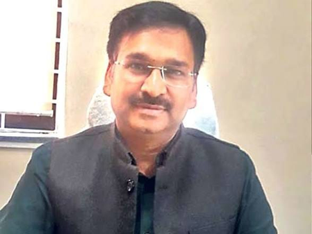 झारखंड : शराब और वन भूमि घोटाले के आरोपी आईएएस विनय चौबे का निलंबन समाप्त, कार्मिक विभाग में दिया योगदान
