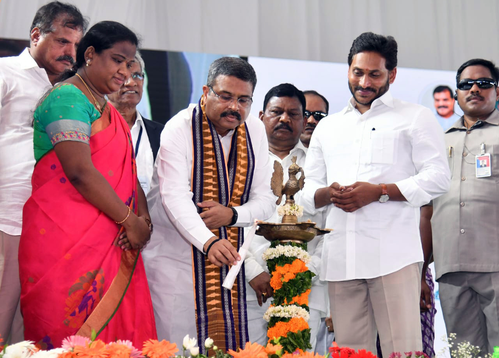 आंध्र प्रदेश: जगन ने चंद्रबाबू नायडू पर सवाल उठाने वालों की आवाज दबाने का आरोप लगाया