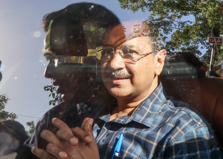 केजरीवाल ने दिल्ली हाई कोर्ट से कहा, 'मैं अब आरोपी नहीं'... रिक्यूजल याचिका पर फैसला सुरक्षित