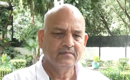 'मतदान का अधिकार छीनने नहीं देंगे', सीईसी के इस्तीफे तक आंदोलन जारी रहेगा: कर्मवीर बौद्ध