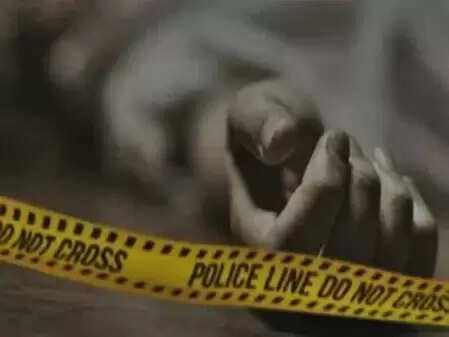 यूपी : फर्रुखाबाद में नामकरण की खुशी हर्ष फायरिंग से मातम में बदली, युवक की गोली लगने से मौत