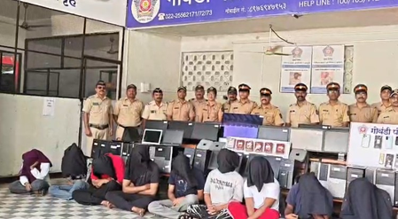 हेल्थ इंश्योरेंस के नाम पर ऑनलाइन ठगी करने वाले तीन फर्जी कॉल सेंटरों का भंडाफोड़, 12 गिरफ्तार