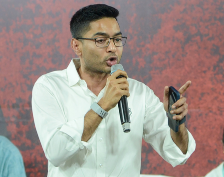 'बंगाल चुनाव में भाजपा का बहिष्कार करें': एसआईआर के खिलाफ प्रदर्शन में अभिषेक बनर्जी की अपील