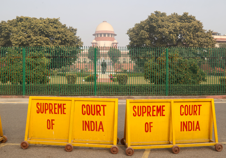 ईसीआई की संवैधानिक शक्तियों के दायरे में हैं एसआईआर, स्वतंत्र और निष्पक्ष चुनाव के लिए जरूरी कदम : सुप्रीम कोर्ट (लीड)