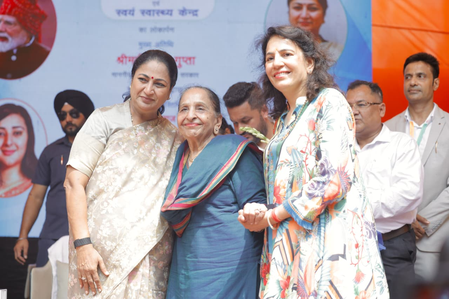 दिल्ली की मुख्यमंत्री ने मोती नगर में कौशल एवं स्वास्थ्य केंद्र का उद्घाटन किया