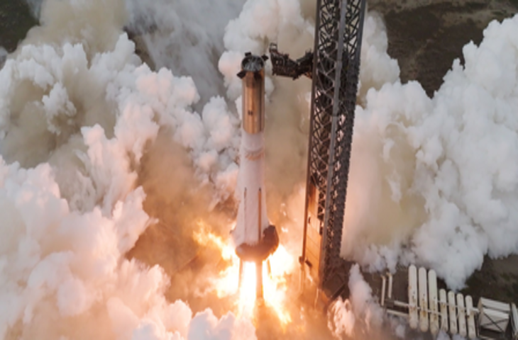 10 साल से भी कम समय में चांद पर स्व-विकसित शहर बनाने का लक्ष्य: एलन मस्क