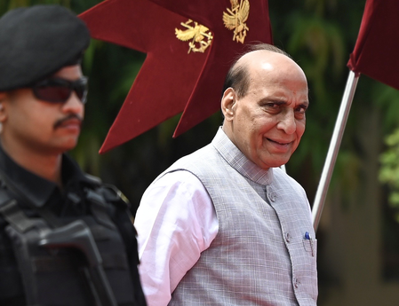 रक्षा मंत्री राजनाथ सिंह एक निजी लैब के उद्घाटन के लिए आज पहुंचेंगे नोएडा, सुरक्षा व्यवस्था चाक चौबंद