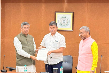 झारखंड भाजपा का सरकार को 48 घंटे का अल्टीमेटम, छात्रों पर दर्ज मुकदमे वापस न हुए तो सड़क पर उतरेंगे