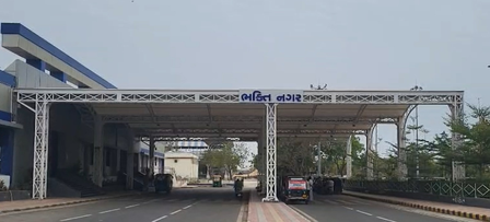 राजकोट में बदली भक्तिनगर रेलवे स्टेशन की तस्वीर, यात्रियों को विश्वस्तरीय सुविधाएं देने के लिए 26.80 करोड़ रुपए खर्च