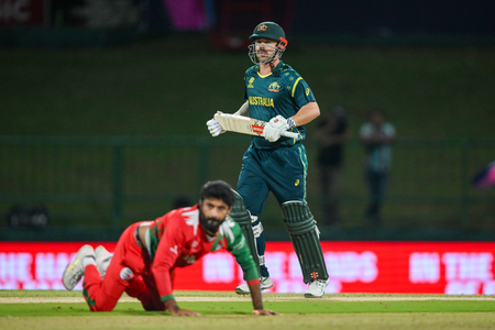 टी20 वर्ल्ड कप: ऑस्ट्रेलिया पर ओमान की जीत का दावा फुस्स, 62 गेंद पहले 9 विकेट से हारी