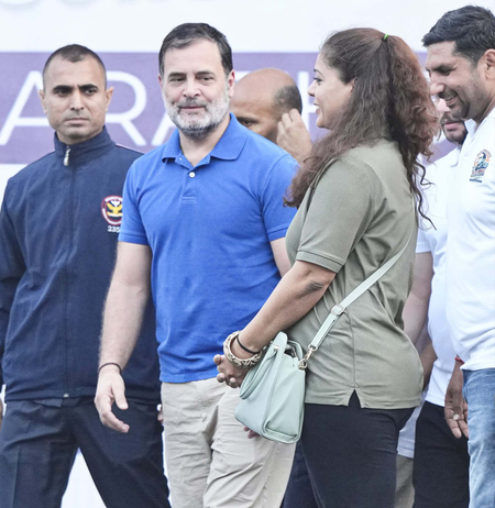 तमिलनाडु चुनाव: सेलम में शक्ति प्रदर्शन से पहले राहुल गांधी की चुप्पी से बढ़ी डीएमके की चिंता, तालमेल पर उठे सवाल