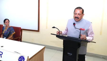 पारंपरिक ज्ञान को आधुनिक विज्ञान और चिकित्सा के साथ जोड़ना होगा तभी इसका लाभ व्यापक स्तर तक पहुंचेगा: डॉ. जितेंद्र सिंह