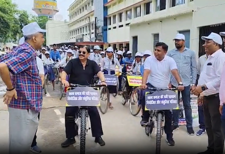 बिहार : शेखपुरा में जनसंख्या स्थिरता पखवाड़ा के तहत निकली जागरूकता साइकिल रैली, डीएम ने किया नेतृत्व
