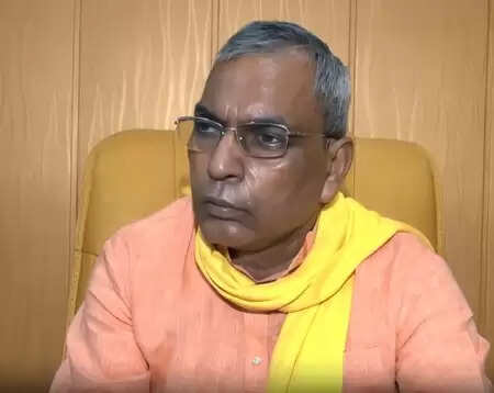 एसआईआर पर अखिलेश यादव दोमुंहे सांप की तरह व्‍यवहार कर रहे: ओम प्रकाश राजभर