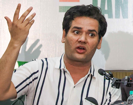 कॉकरोच जनता पार्टी ने विजेता दहिया को प्रवक्ता पद से हटाया, वीडियो वायरल होने के बाद एक्शन