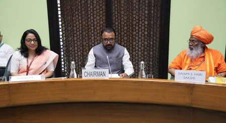 सरकार योग और प्राकृतिक चिकित्सा के माध्यम से निवारक स्वास्थ्य देखभाल को दे रही बढ़ावा: प्रतापराव जाधव