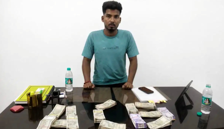 एंटी-करप्शन ब्यूरो की जबरन वसूली मामले में कार्रवाई, झारग्राम में एक और कॉन्स्टेबल गिरफ्तार