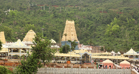 आंध्र प्रदेश की सिम्हाचलम पहाड़ी पर स्थित वह मंदिर, जहां भक्त प्रह्लाद की रक्षा के लिए नारायण ने लिया था अवतार