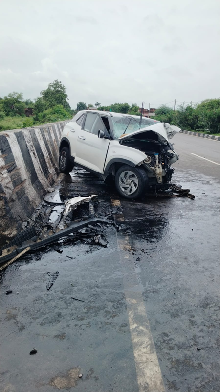 झांसी में सड़क हादसे में अतीक अहमद के बेटे अबान की मौत