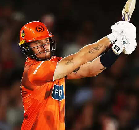 बीबीएल: फिन एलन का तूफानी शतक, रेनेगेड्स पर जीत के साथ अगले दौर में स्कॉर्चर्स