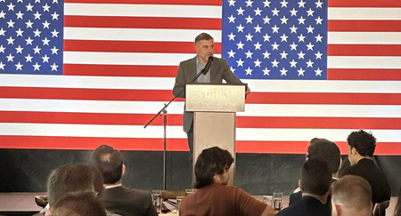 अमेरिकी सीटेटरों ने चीन से आने वाले अवैध वेप्स को लेकर किया आगाह, राष्ट्रीय सुरक्षा का बताया खतरा