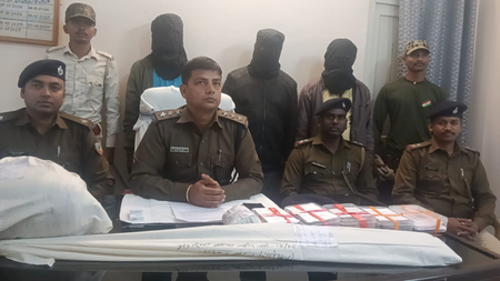 झारखंड: गढ़वा में शख्स की सरे बाजार गोली मारकर हत्या के मामले का खुलासा, तीन आरोपी गिरफ्तार