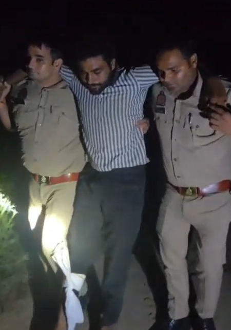 बुलंदशहर में भूरा गैंग का एनकाउंटर : सरगना समेत पांच पशु चोर गिरफ्तार, दो बदमाश घायल