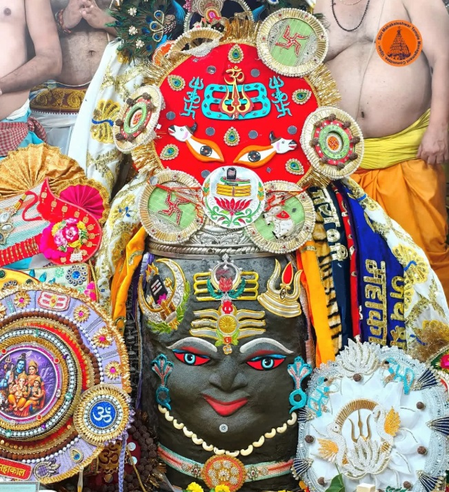 उज्जैन: ब्रह्मांड के राजा महाकाल को अर्पित हुई पहली राखी, लगा सवा लाख लड्डुओं का भोग